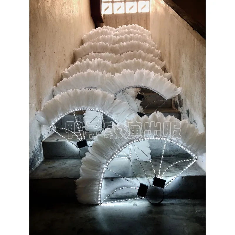 Customized Bellydance Performance Costume Handheld LED Large Hollow Feather Fan Bar Ds Interactive Stage Prop Show Accessories