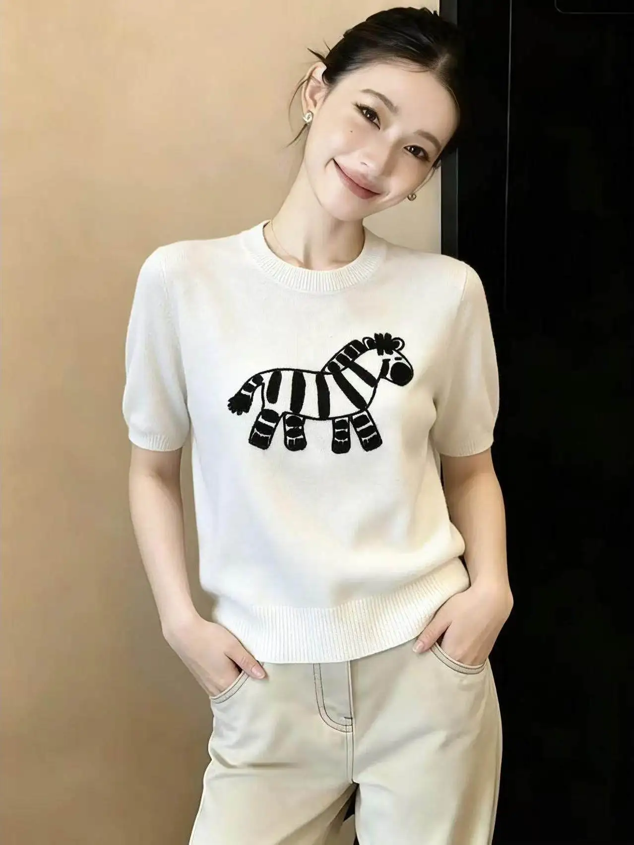 Ice Silk Knitted Short Sleeve Top with Embroidery round Neck Slim Fit Casual Style for Women Summer Fashionable Shoulder Stitch