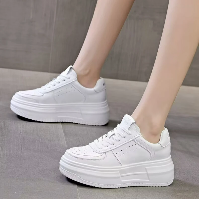 2024 New Leather Women's White Casual Woman Vulcanize Sneakers Breathable Sport Walking Running Platform Flats Shoes