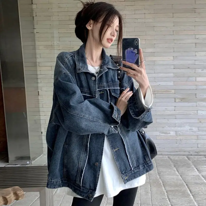 

Pop Blue Retro POLO Collar Wash Denim Jacket Women in Spring Autumn New Loose Version Gradient Denim Top Trendy