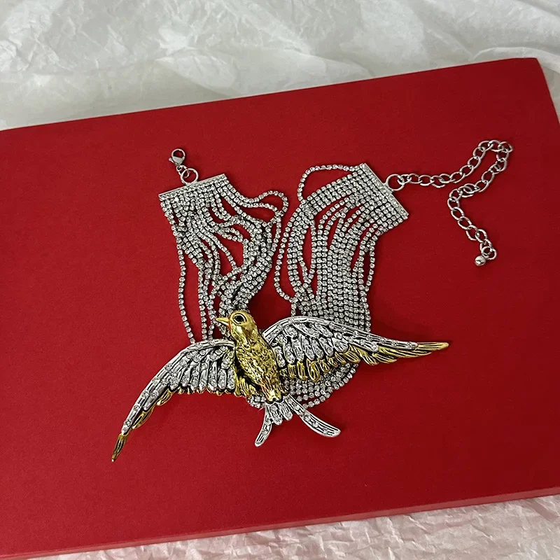 Exaggerated Fashion Metal Bird Fringe Earrings Necklace Niche Design Luxury Senior Sense Women's Banquet Dress Accessories