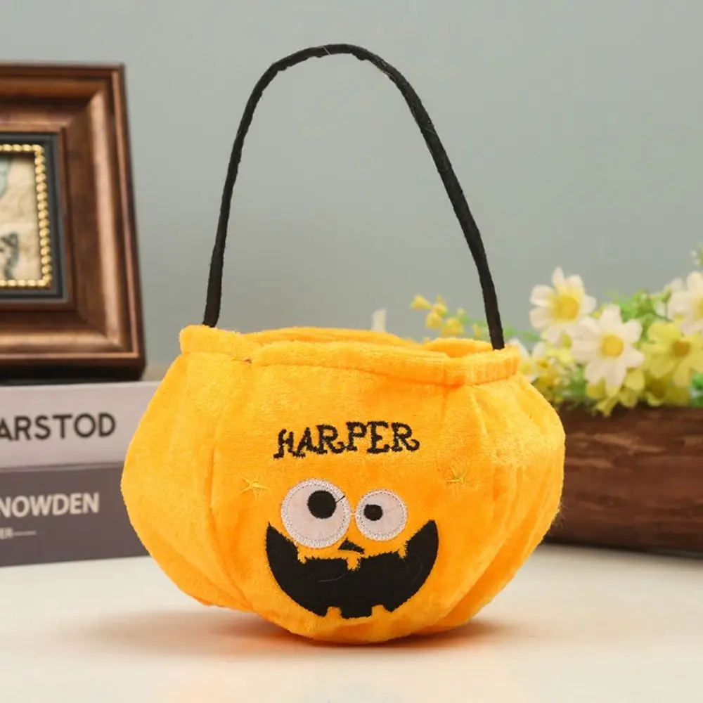 

Cloth Halloween Candy Bag Ghost Trick Or Treat Gift Basket Storage Bucket Shoulder Bag Handbag Pumpkin Candy Bag Halloween Props
