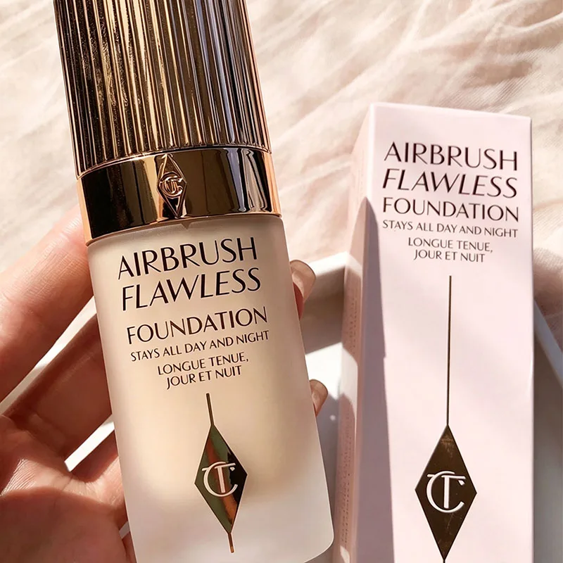 CT Portable Soft Light Oil Control Liquid Foundation Small Gold Plate Powder Micro Light Powder Air Cushion Natural Cosmetics