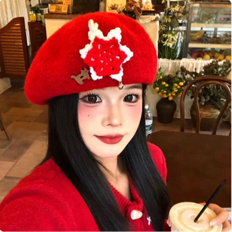 

Корейский Ins, рождественский берет с украшением в виде снежинок ручной работы, женская осенне-зимняя милая теплая вязаная шапка художника