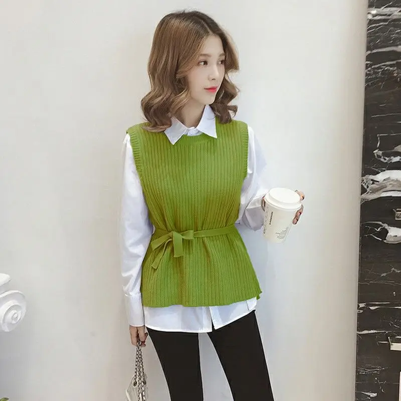 Spring and Autumn New Versatile Knitted Small Vest Women\'s Shoulder Sweater Vest Women\'s Outerwear Fashion