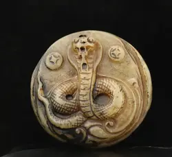 Oud natuurlijk jade handgesneden standbeeld van slang zodiac Statue