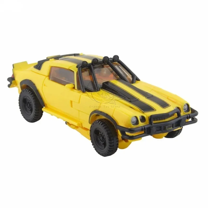 In stock Takara Tomy Transformers toys Studio Series Deluxe 100 Bumblebee Model Robot Collection Action Figures Toys Gifts