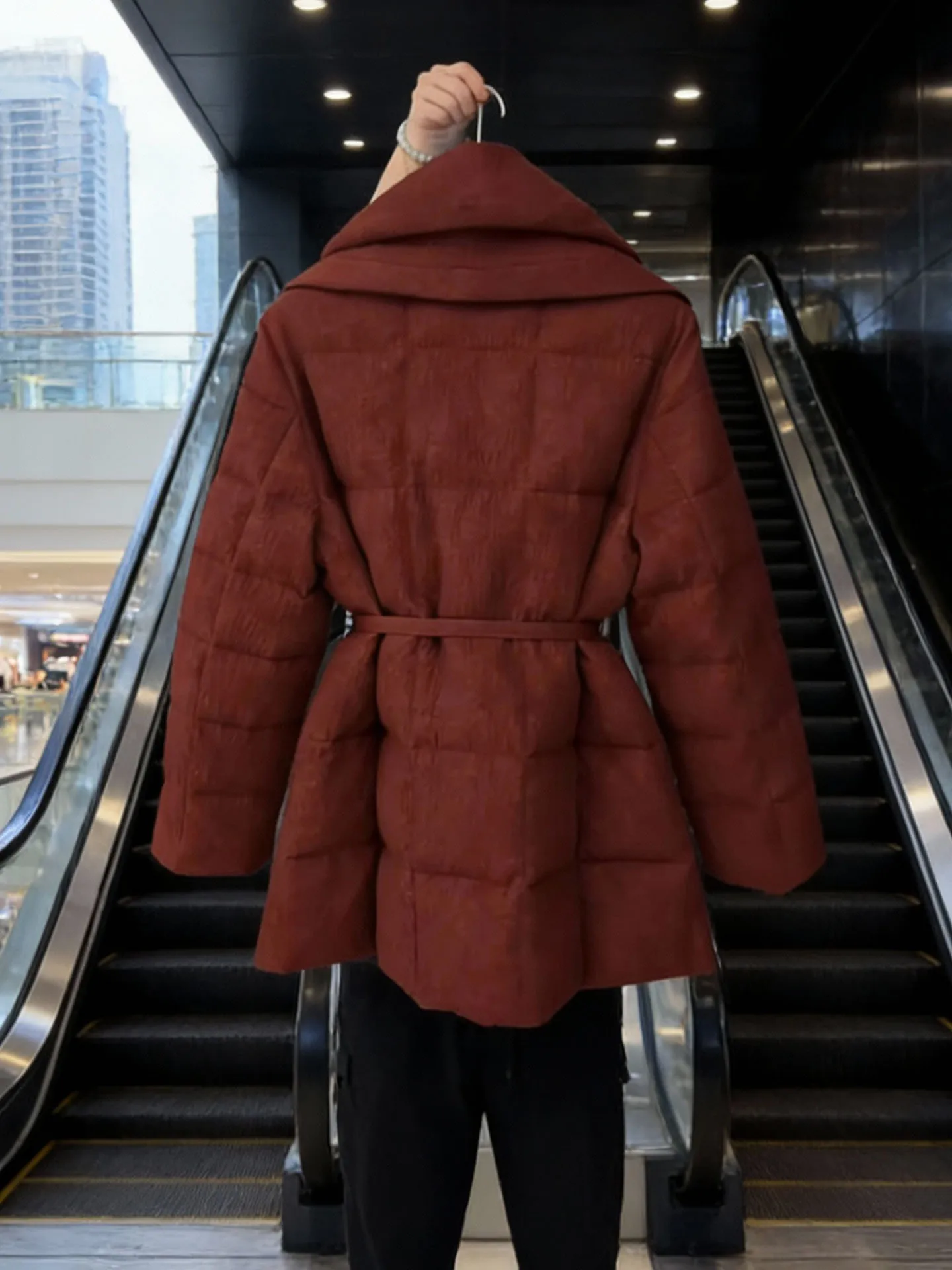 Długi, czerwony, puchowy płaszcz damski Sli Puffy, nowość na zimę 2025, gruba odzież wierzchnia, wysoki stan, styl koreański, dojazdy do pracy, moda, poliester...