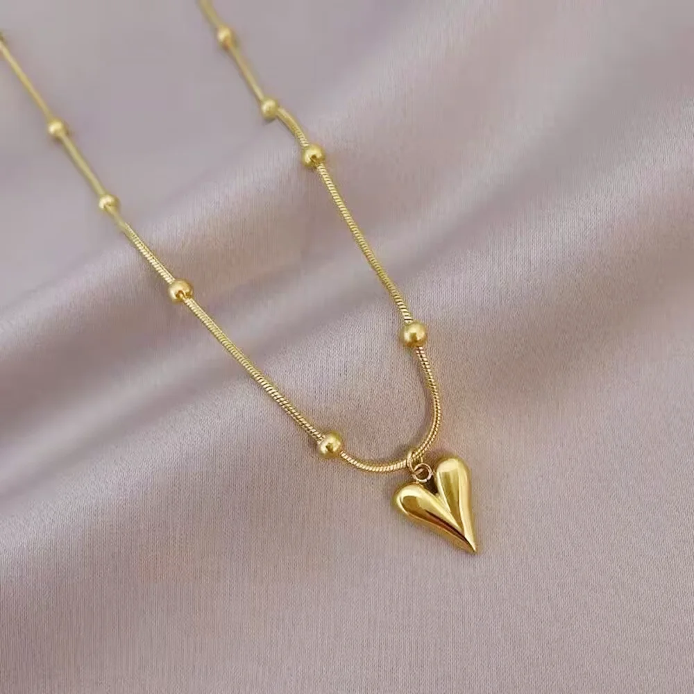 Boho Simple Gold-plate Metal Bead Snake Chain Necklace For Women Fashion Vintage Heart-shaped Pendant Choker Jewelry Wholesale