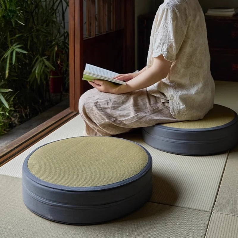 Japanese Round Floor Cushion Natural Rush Grass Tatami Mat for Meditation Zen Tea Ceremony Putuan Handwoven Decoration Seat Pad