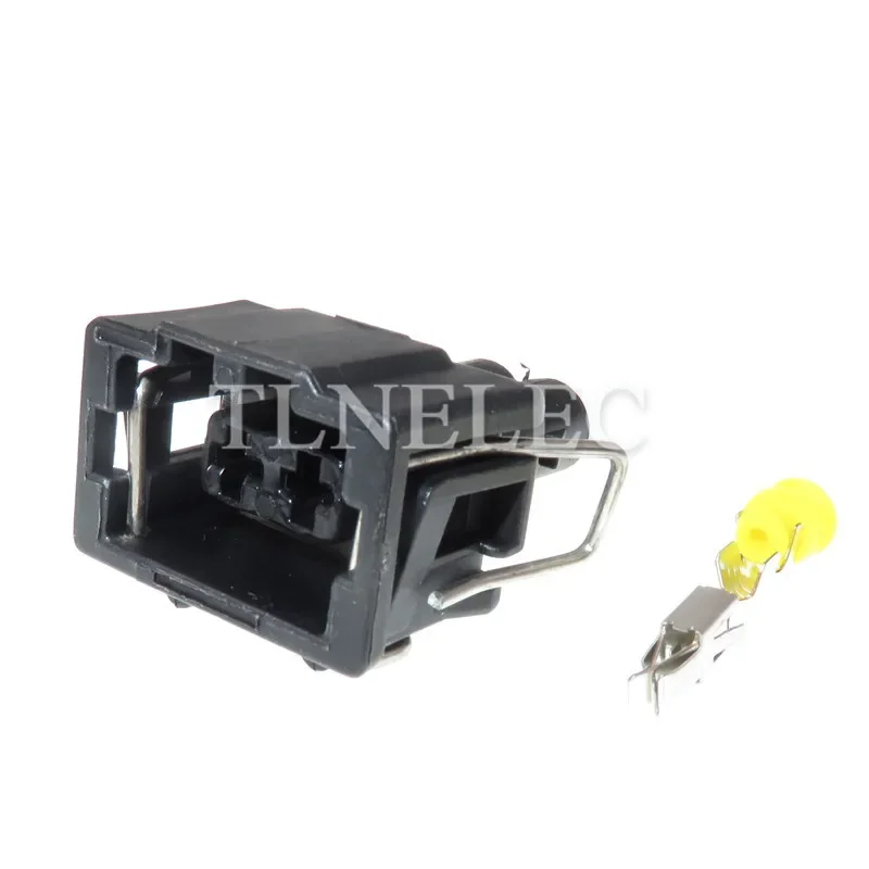 357972752 2 Pin Way Waterproof Sheath Fog Plug Turning Lamp Holder Wire Harness Auto Connector