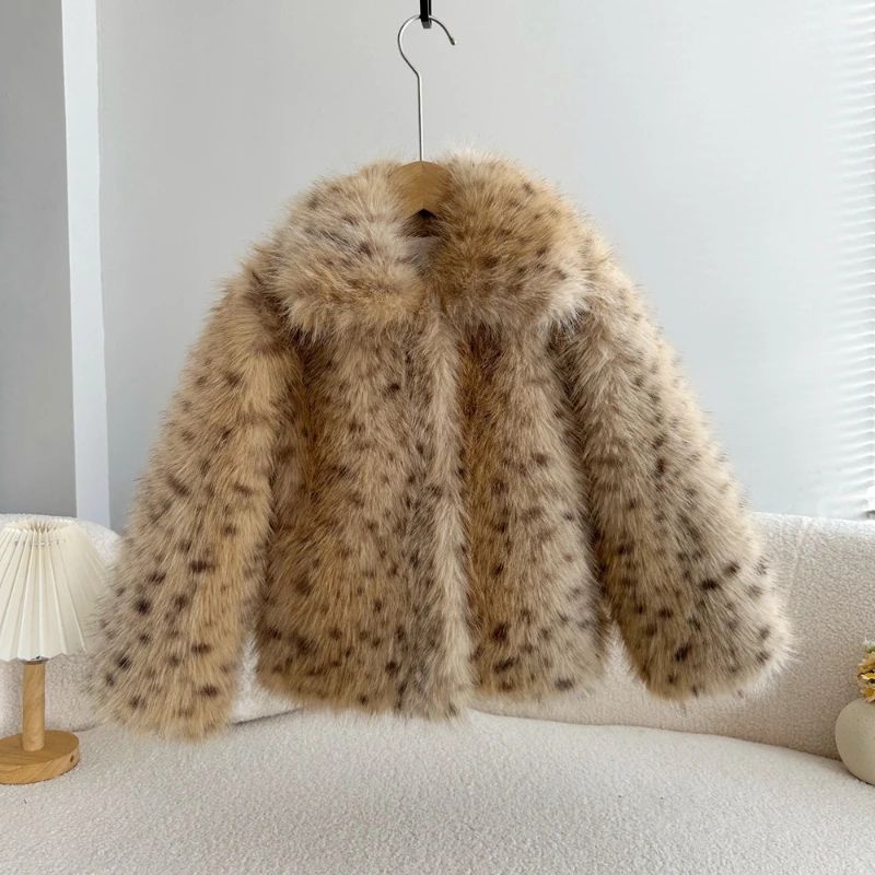 

2025 Winter New Children's Leopard Dot Square Neck Short Imitation Fur Warm Fur Coat
