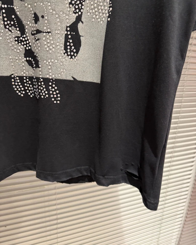Streetwear Black Paly Letter Rhinestone Portrait T-Shirt Vintage Men's Women's Summer Oversized Hip-Hop Short-Sleeve T-Shirt