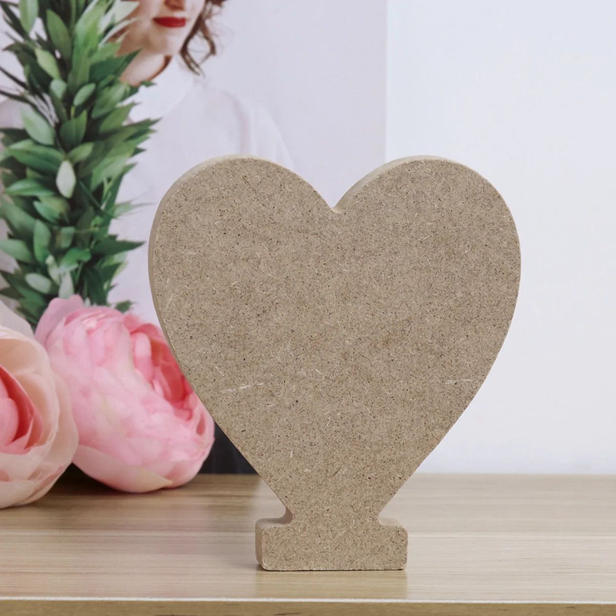 

Wooden Alphabet Letters Plaque Heart Shape Pine Wood Texture Natural Look Home Wall Garden Wedding Party Decoration Wooden