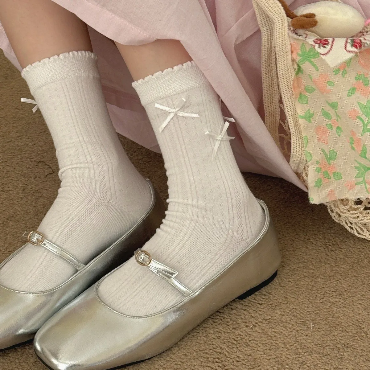 French Butterfly Knot Mid-Calf Lace Trim White Socks Women No-Show Bulk Pack