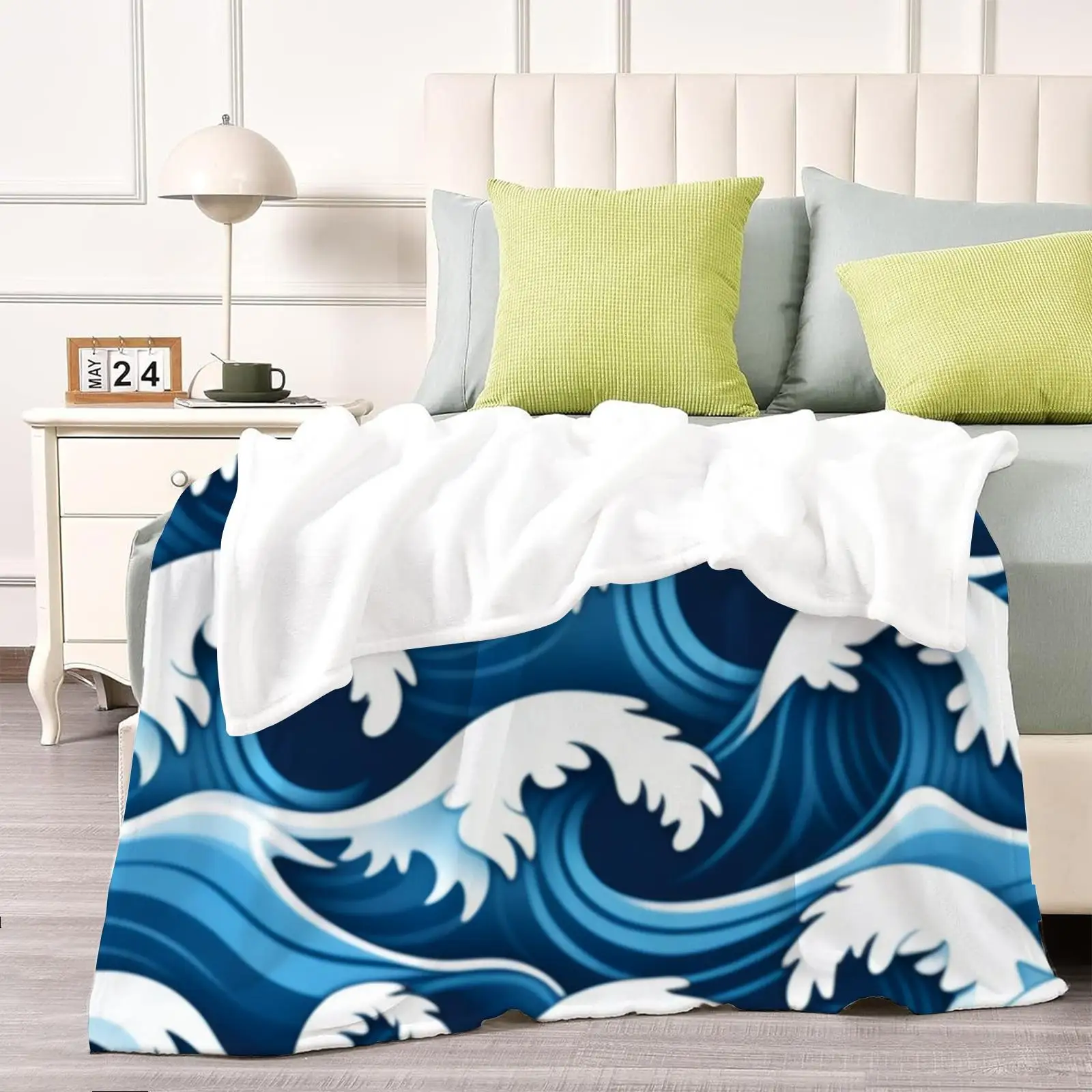 Japanese Noodle-Ridge Wave Print Blanket - Lightweight All-Season Bedspread & Sofa Throw in Navy Blue & White, Soft Durable Flan