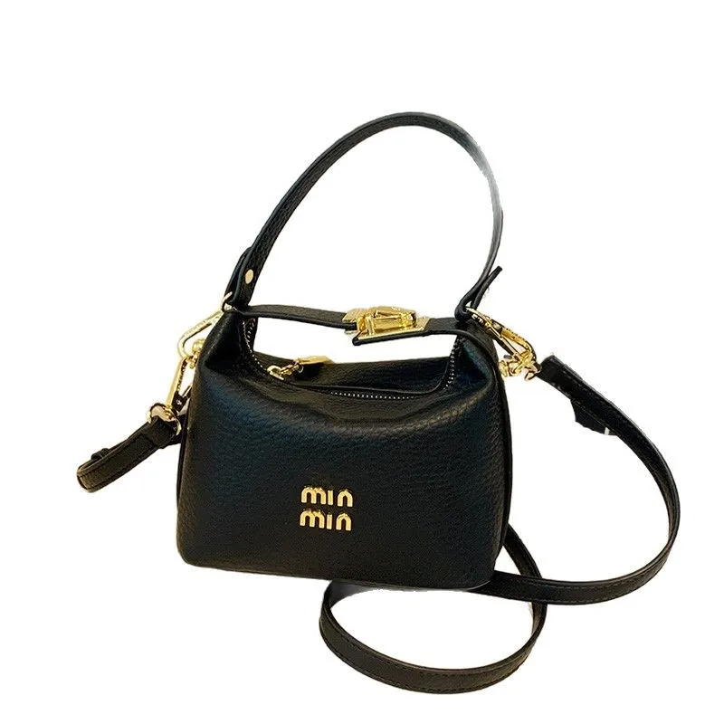 

​ ​ Сумка через плечо из текстурированной кожи 2025 года, трансформируемая сумка через плечо в стиле красной ковровой дорожки для женщин, минималистичная сумка-переноска «день-ночь»