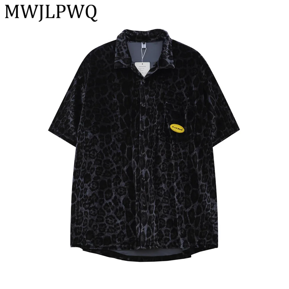 

MWJLPWQ Американский модный комплект из двух предметов: рубашка с леопардовым принтом из бархата и свободные шорты для мужчин, летний трендовый комплект в стиле кэжуал 14506