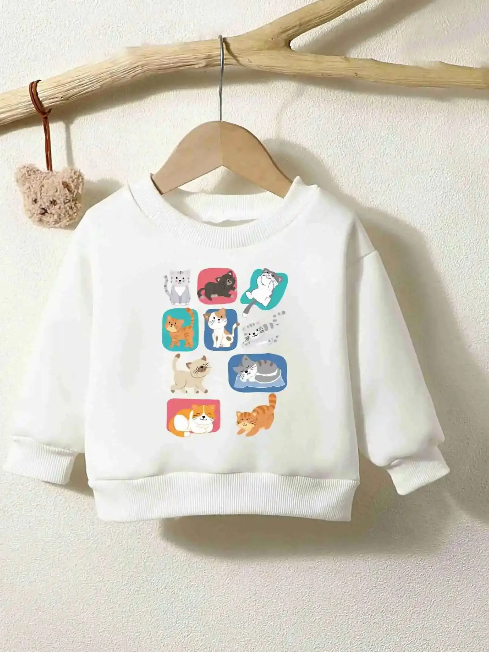 Winter And Autumn Girls And Boys  Cat Picture Round Neck Long Sleeve Top Fashion Home Loose New Sweater