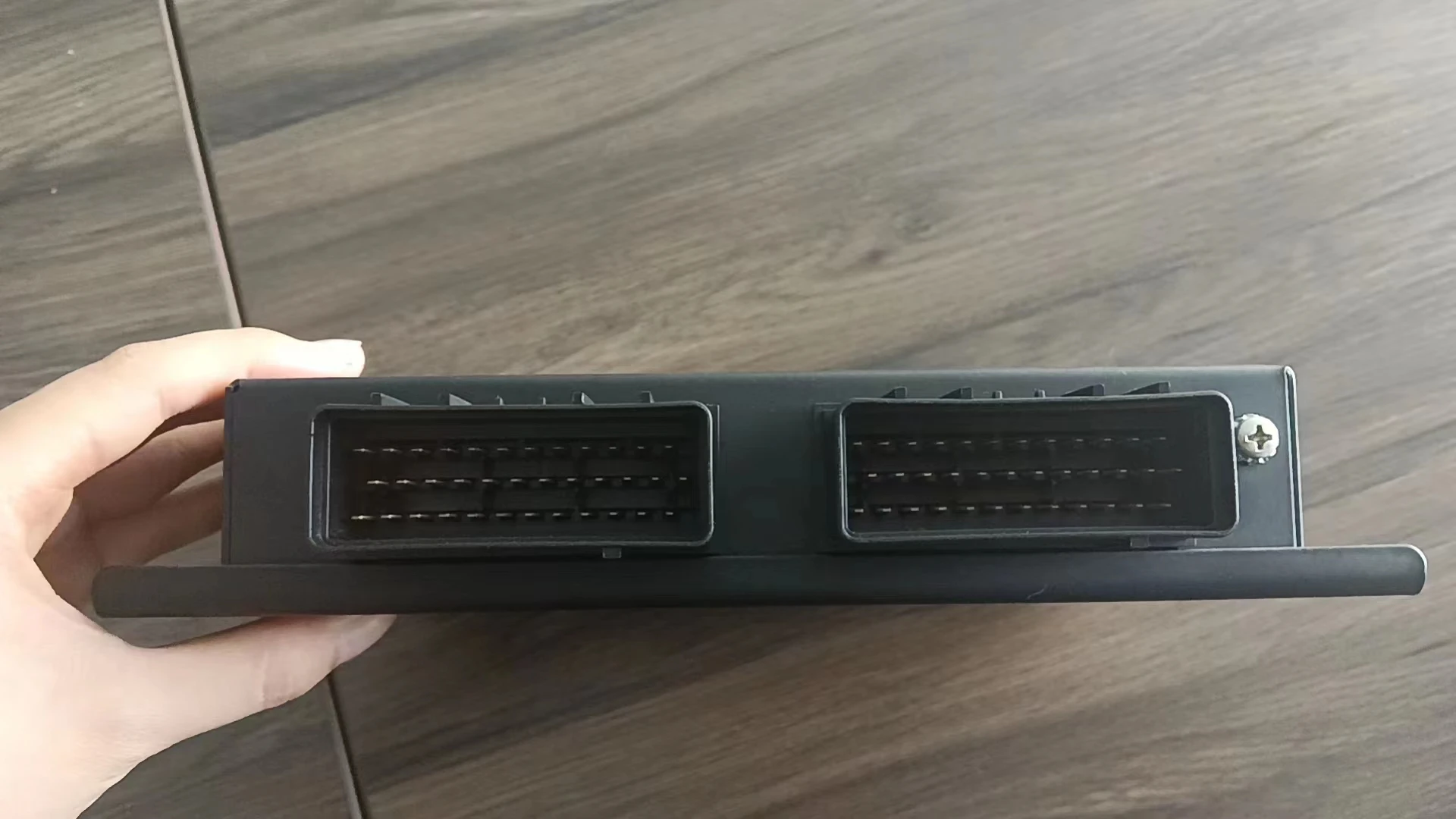 21N8-32402 21N8-32202 21N6-20021 R305LC-7 R2900LC-7 R2200LC-7 CPU ECU Control Unit for Hyundai Digger 305LC-7 2900LC-7 2200LC-7