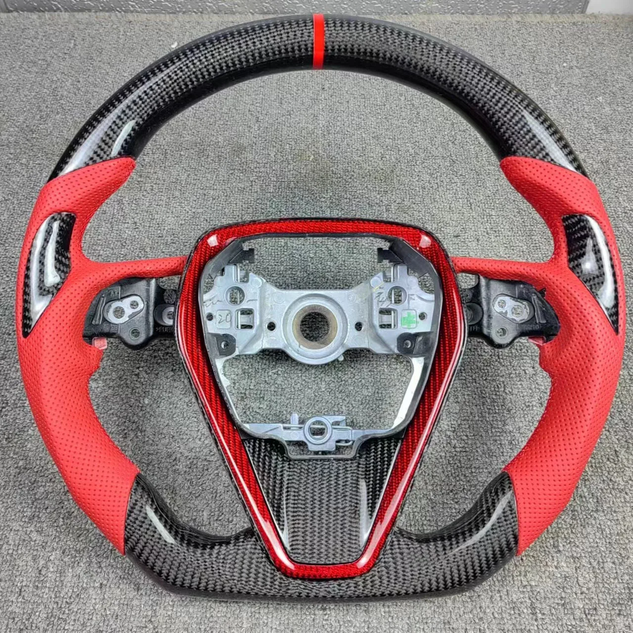

Carbon Fiber Steering Wheel For Toyota Camry XV70 2018 2019 2020 Rav4 RAV-4 RAV 4 Corolla G12