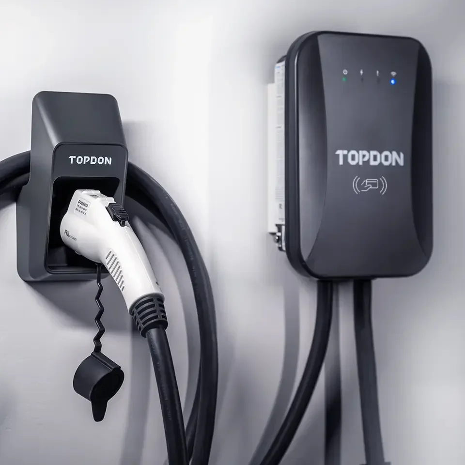 TOPDON Manufacturer Factory Supply Ocpp Level 32A 16A 7kw 11kw 22kw PluseQ AC Home Fast Charger Station Wallbox EV Car Charger image 3