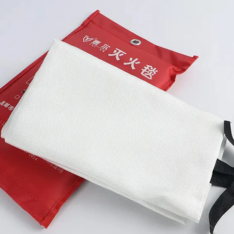 Coperta antincendio da 1/1,5 m Coperta antincendio di emergenza Coperta di soppressione ignifuga in fibra di vetro per la copertura di sopravvivenza di sicurezza della cucina domestica