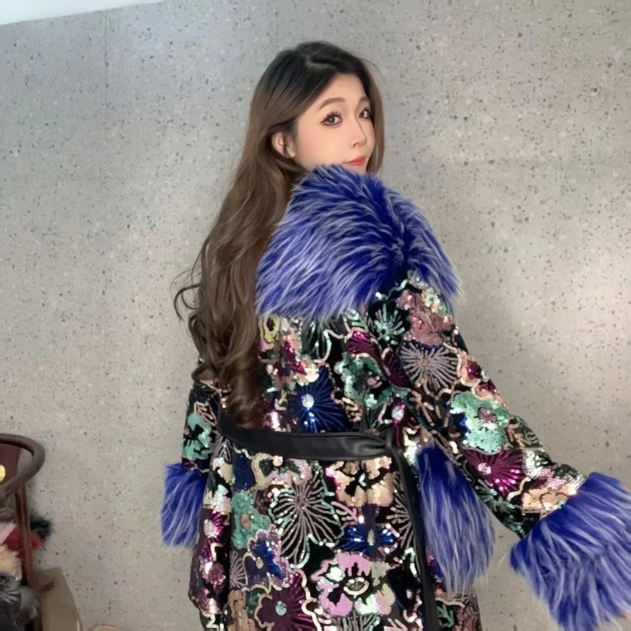 Faux Fur Coat for Women,Single Breasted Jacket,Female Clothes,O-Neck Outwear,Luxury,Sequins,Spliced,Autumn and Winter,2025