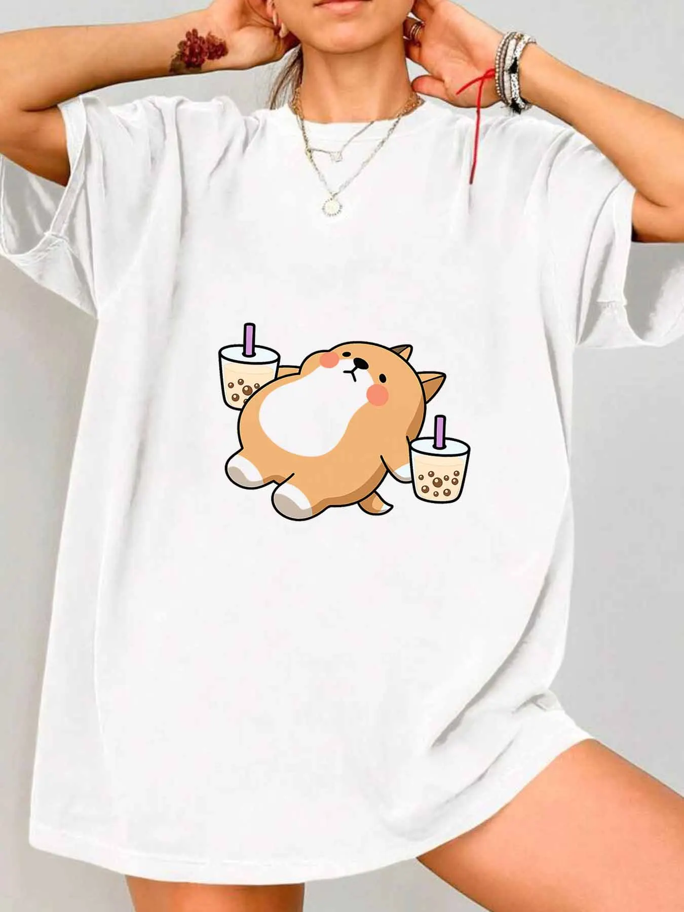 

【10110391】Симпатичные мультяшные фотографии, женская футболка больших размеров с круглым вырезом и коротким рукавом, эластичная футболка с короткими рукавами и трендовым принтом