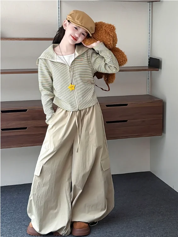 2026 New Girls Fashion Solid Color Casual Girls Big Kids Apricot Striped Top Coat Wide Leg Pants Set