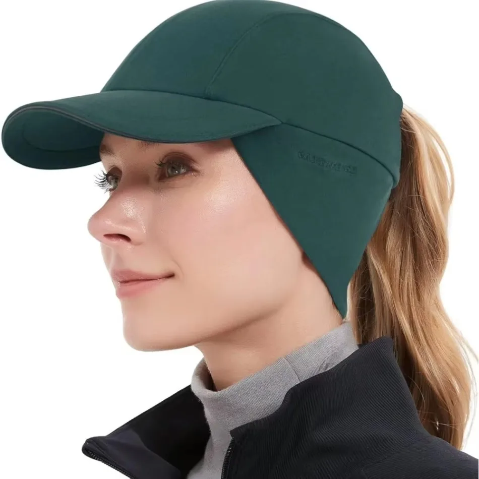 🔥Premium Women's Winter Sports Cap - Reflective Fleece, Ponytail-Friendly, and Windproof for Outdoor Adventures!