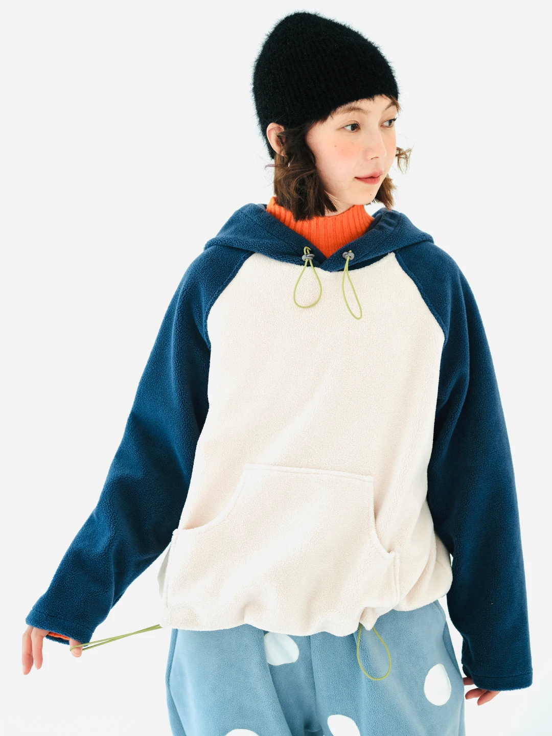 

imakokoni original design Long sleeve color matching hooded pullover hoodie pocket casual warm winter top 223904