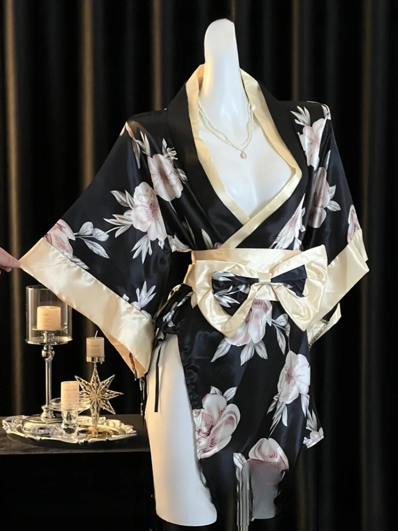 

Japanese Kimono Lingerie Set,Sexy Outer Robe for Women,Romantic Homewear,Pure Desire Style Nightwear,Seductive Roleplay Costume