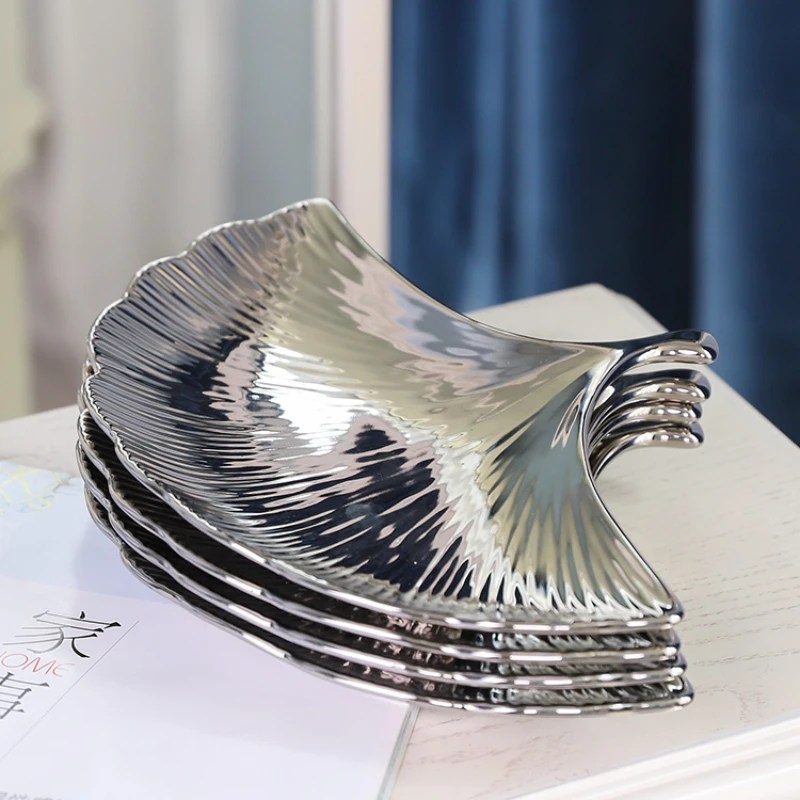 Luxury Silver Ginkgo Leaf Ceramic Tray Home Decoration Decorative Display Plate Creative Wall Hanging Ornaments