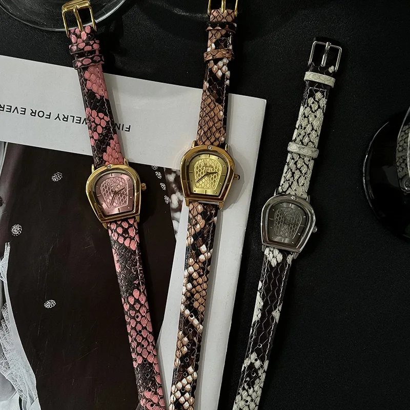 Women's Fashion Quartz Watch with Horseshoe-Shaped Diamond-Set Case Snake Strap Personalized Wristwatch Gift for Lovers