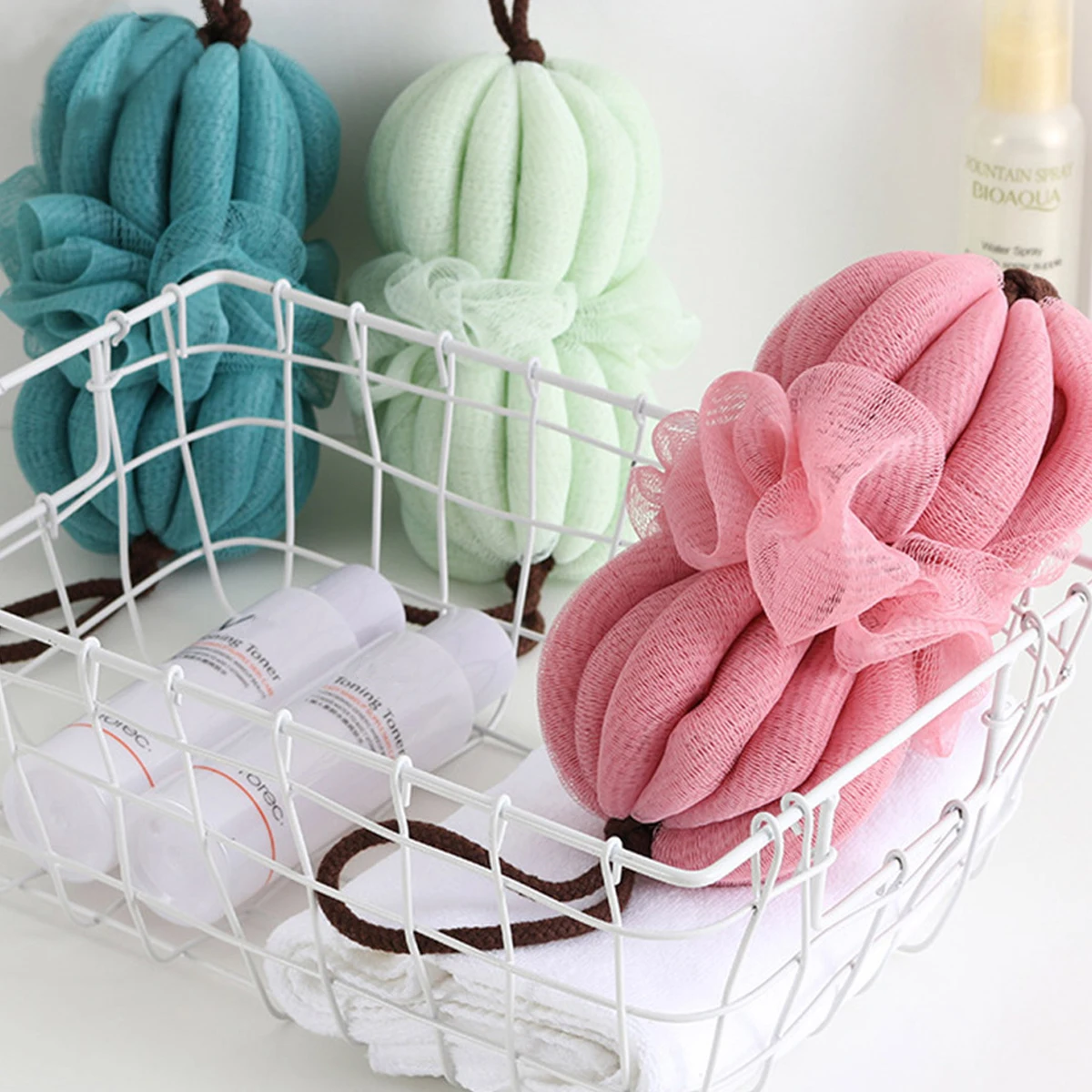 

1Pcs Bath Pouf Ultra Light Pe Material Tensile Shower Ball Body Scrub Bath Flower for Gentle Skin Cleaning Shower Ball