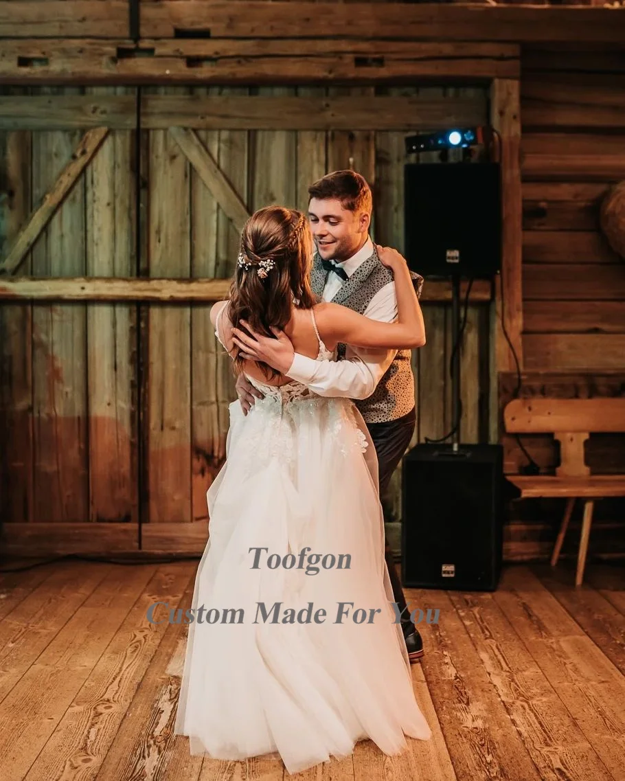 Toofgon-Robes de mariée en dentelle avec appliques simples, bretelles spaghetti Boho, robes de mariée princesse de campagne, patients latéraux fendus, quoi que ce soit