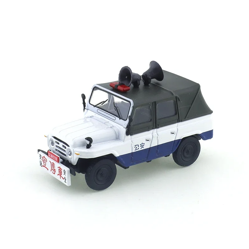 XCARTOYS 1/64  Jeep BJ212 Traffic Safety Promotion Vehicle Diecast Car Model Boys Toy Gift Christmas Gift Collection