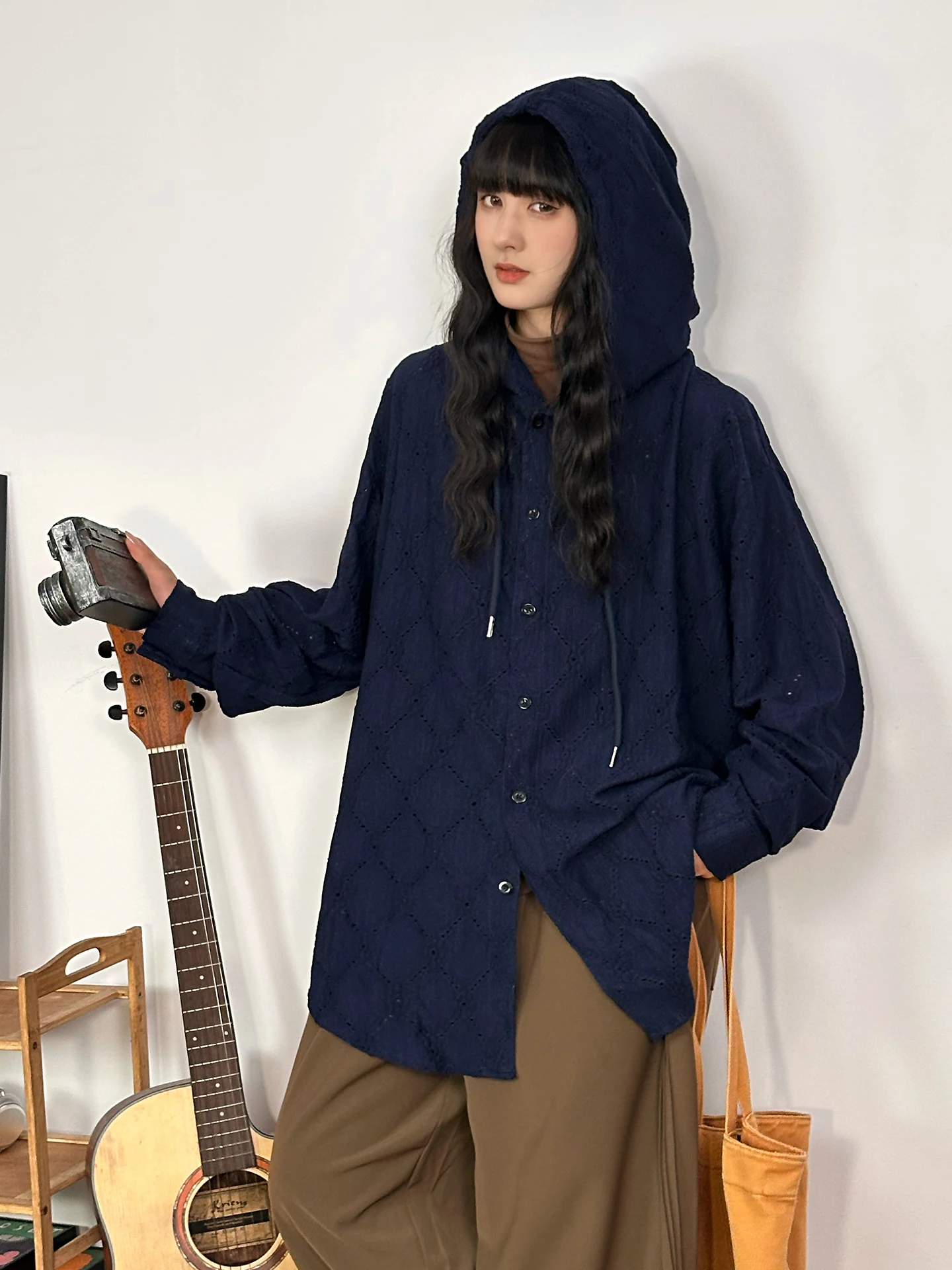 

SOLDOUT Original American Retro Simple Hollow out Hat Long Sve irt Women Spring Autumn Loose Top Trendy Street Sle Pol...