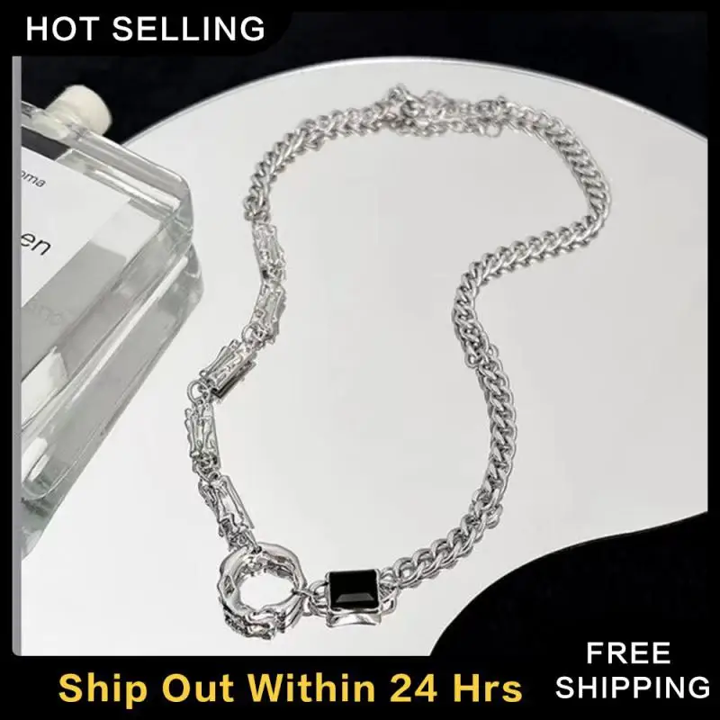 

High-end Clavicle Chain High Quality Hollow Cool And Stylish Accessories For Couples Hollow Necklace Unisex Necklaces Necklace