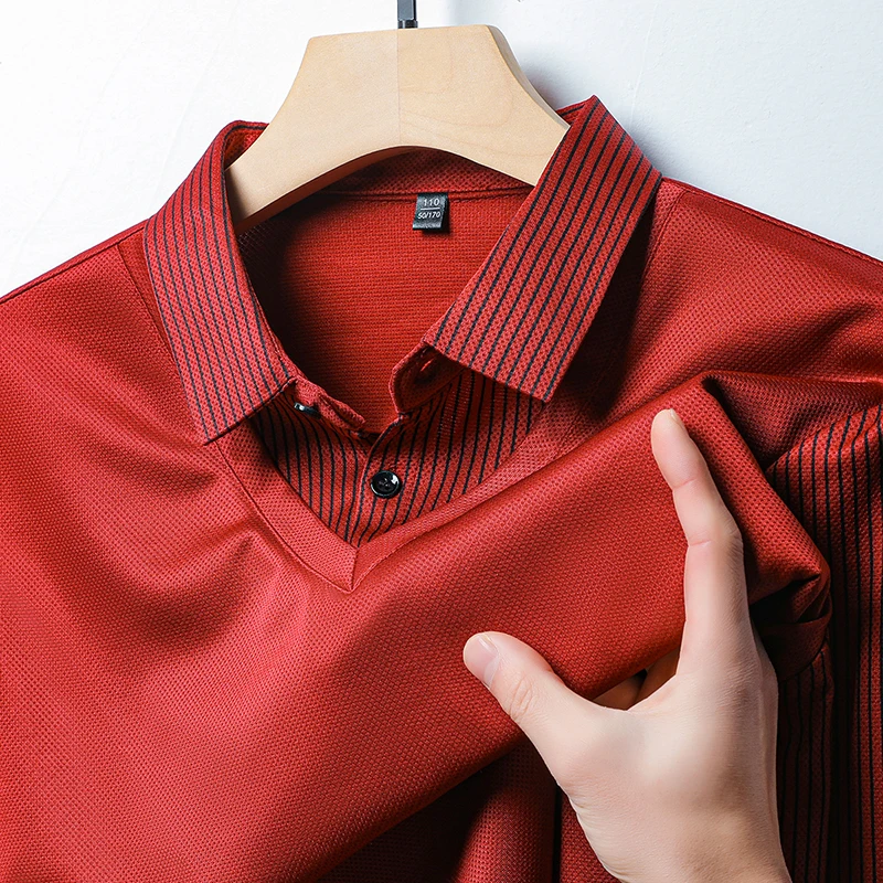 Frühlings- und Herbst-T-Shirt für Herren mittleren Alters, zweiteilig, aus reiner Baumwolle, langärmlig, mit großem Kragen und lockerem Poloshirt-Design. – Detail 4