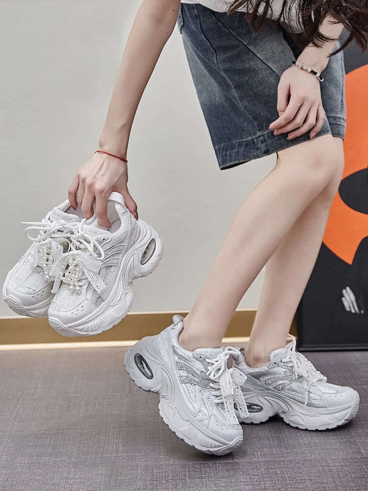 Trendy Water Diamond Dad Shoes Women's Fashionable Casual Sporty Platform Low Top Lace up Flat Heel Glue Stick Rubber Foam Shoes