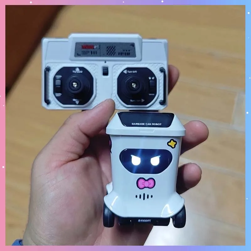 

Миниатюрная радиоуправляемая машинка-мусоровоз: креативная настольная игрушка с полностью пропорциональным управлением, украшение, праздничный подарок