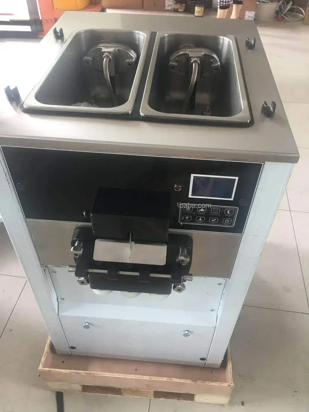 25L/h Counter Top Ice Cream Machine Gelato Ice Cream Machine Ice Cream Maker Machine for Home