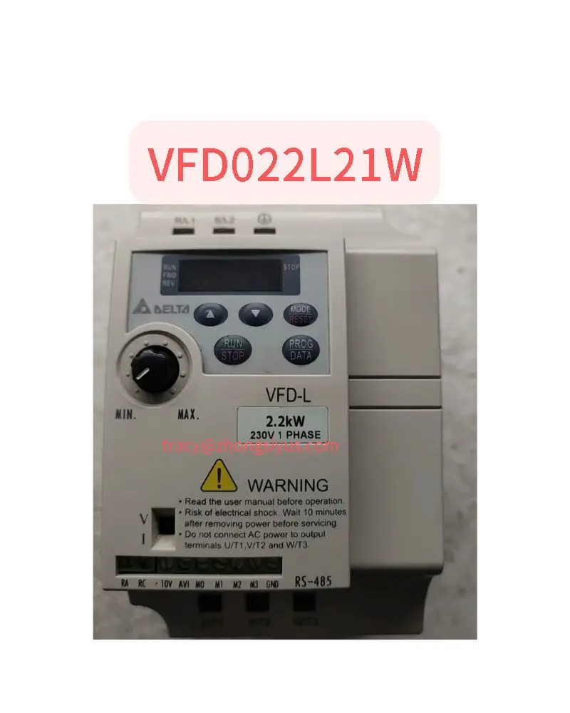 

Used frequency converter 2.2kw single phase input VFD022L21W test ok,stock