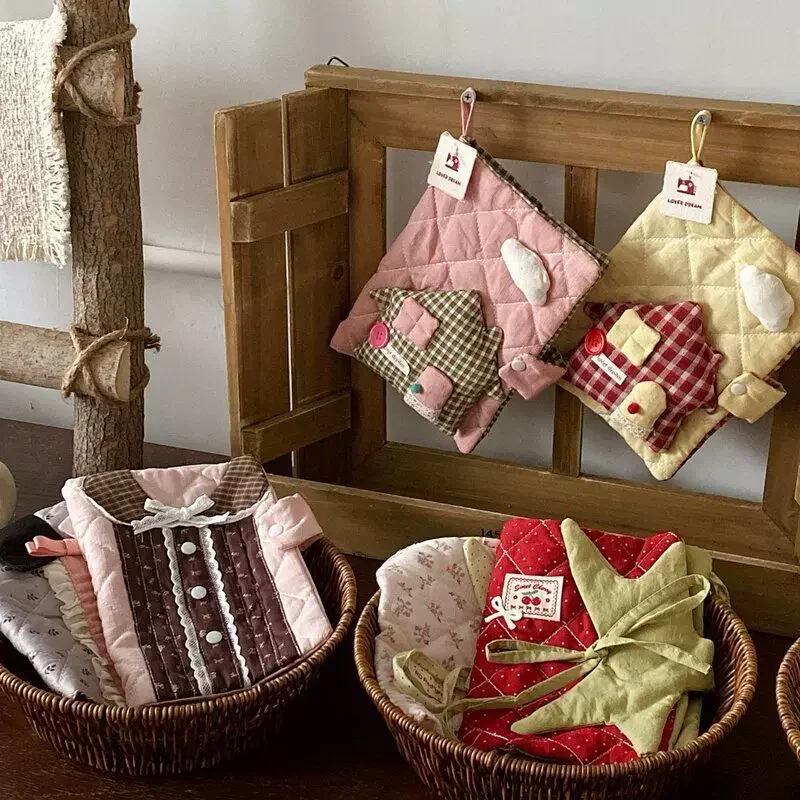 Handmade 3D House Shape Quilted Notebook Cover Cloud Plaid Fabric Book Sleeve for Journals