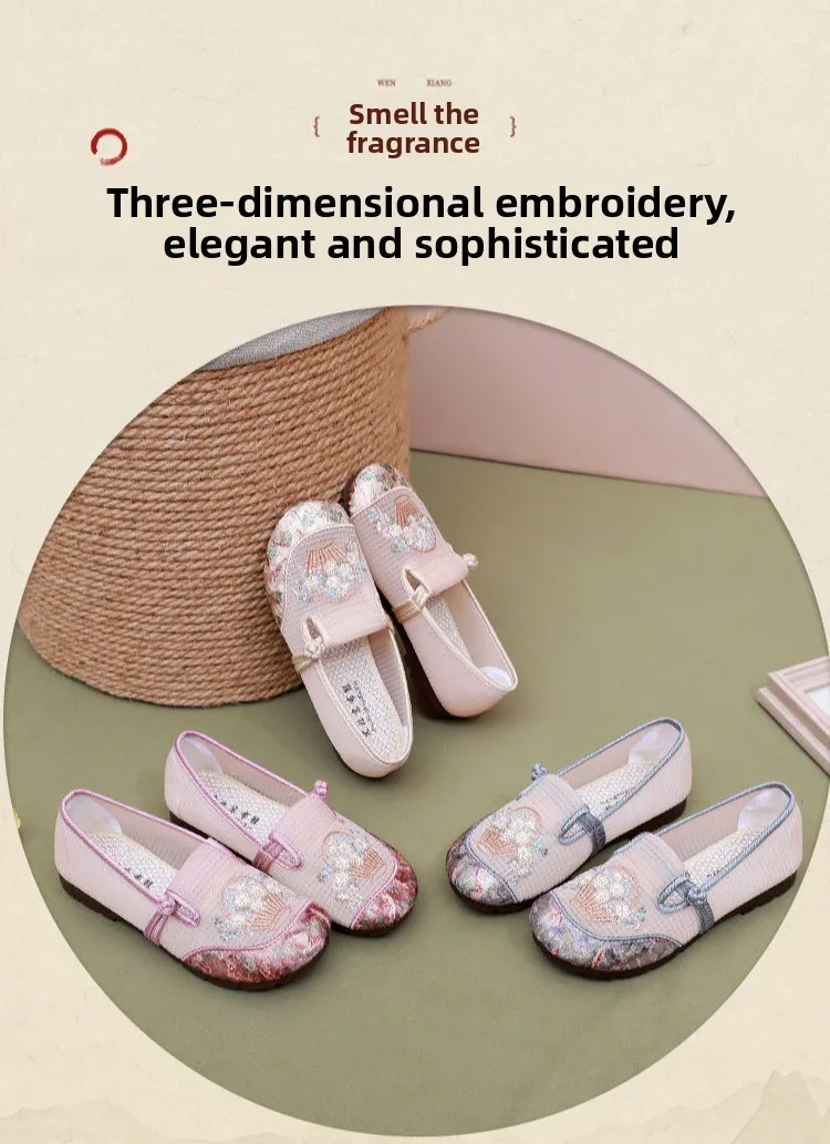 Damen-Slipper mit Blumenstickerei, flache Schuhe aus Mesh, chinesischer Stil, dekorativer Knoten, atmungsaktiv, leicht, rutschfest, Mutter-Slipper. – Detail 3