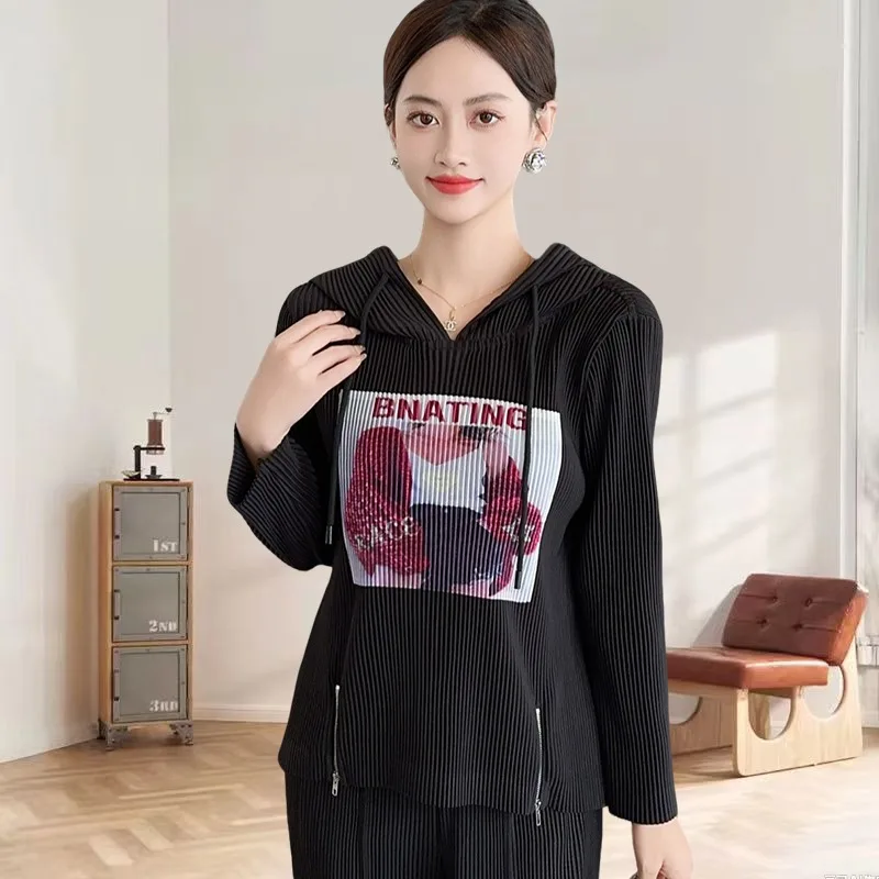 

Miyake Pleated Jacket 2025 Fall New Hooded Drawstring Printed Tops Women Long Sleeve Casual Peplum Pullover Premium Sense Jacket