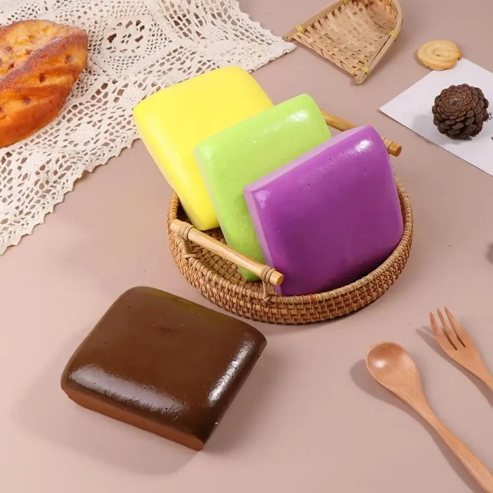 PU Sticky Toast Slow Rebound Toys Soft Simulation Food Cute Toast Fidget Toy Creative Round/Square Simulation Bread Squeeze Toys