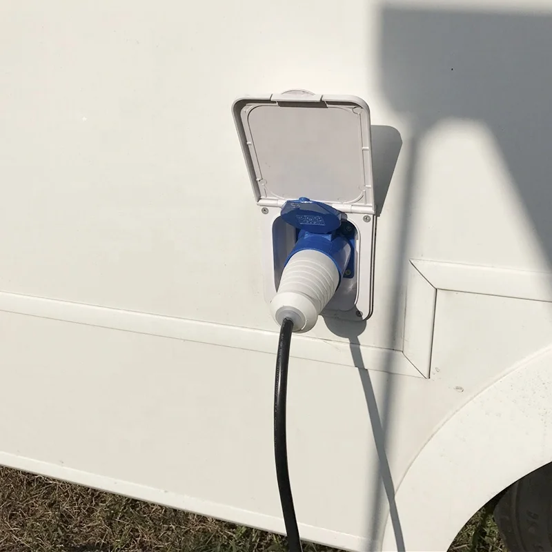32A صندوق الطاقة مقبس القارب المقاوم للماء والمكونات RV RV مدخل بحري أسود RV الملحقات